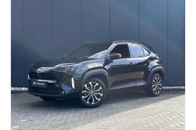 Toyota Yaris Cross (2025) thumbnail 3