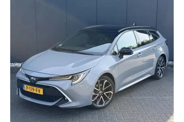 Toyota Corolla (2022) thumbnail 3