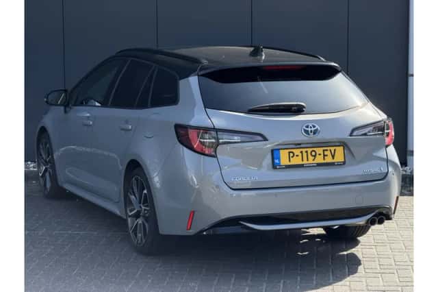 Toyota Corolla (2022) thumbnail 4