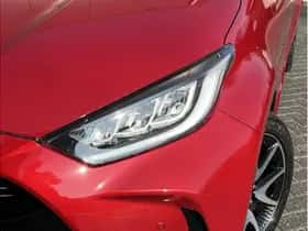 Toyota Yaris (2022) thumbnail 4