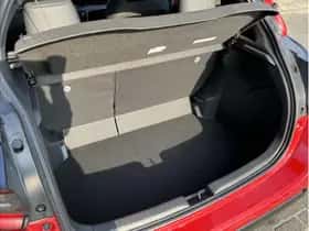 Toyota Yaris (2022) thumbnail 8