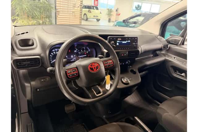 Toyota Proace (2020) thumbnail 4