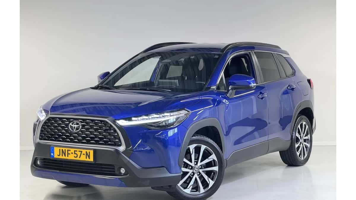 Toyota Corolla (2024) — foto 1