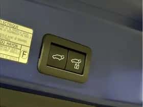 Toyota Corolla (2024) thumbnail 12