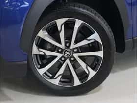 Toyota Corolla (2024) thumbnail 5