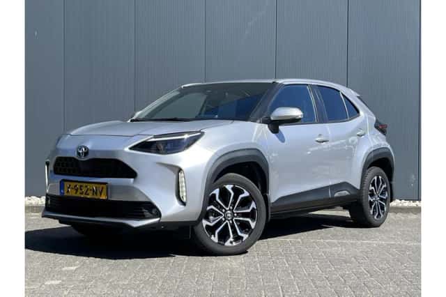 Toyota Yaris Cross (2022) thumbnail 1