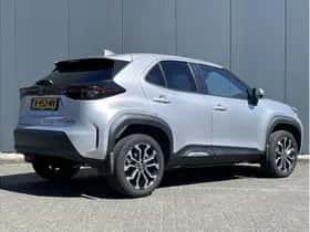 Toyota Yaris Cross (2022) thumbnail 3