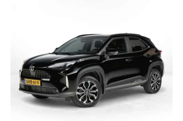 Toyota Yaris Cross (2024) thumbnail 1