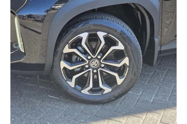 Toyota Yaris Cross (2024) thumbnail 5