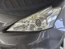 Toyota Prius (2012) thumbnail 3