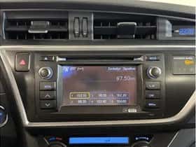 Toyota Auris (2013) thumbnail 23