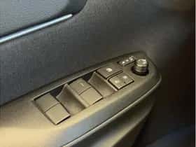 Toyota Yaris Cross (2026) thumbnail 26