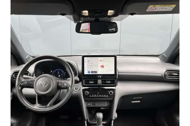 Toyota Yaris Cross (2025) thumbnail 2