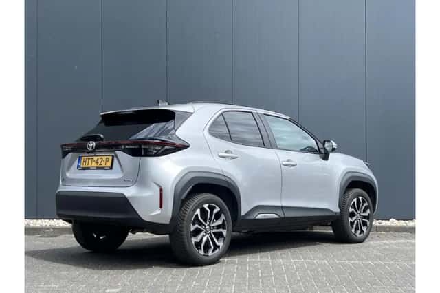 Toyota Yaris Cross (2025) thumbnail 5