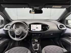 Toyota Aygo X (2025) thumbnail 2