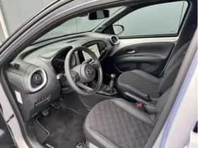 Toyota Aygo X (2025) thumbnail 8