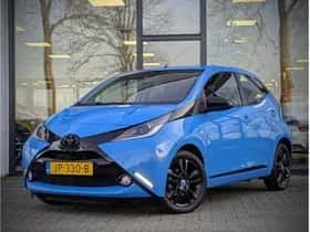 Toyota Aygo (2016) thumbnail 1