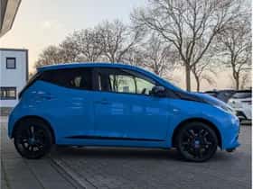 Toyota Aygo (2016) thumbnail 4
