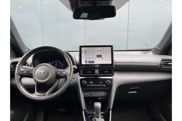 Toyota Yaris Cross (2025) thumbnail 2