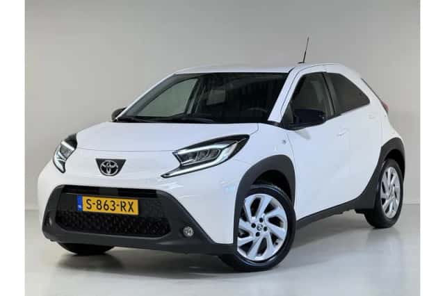 Toyota Aygo X (2023) thumbnail 1