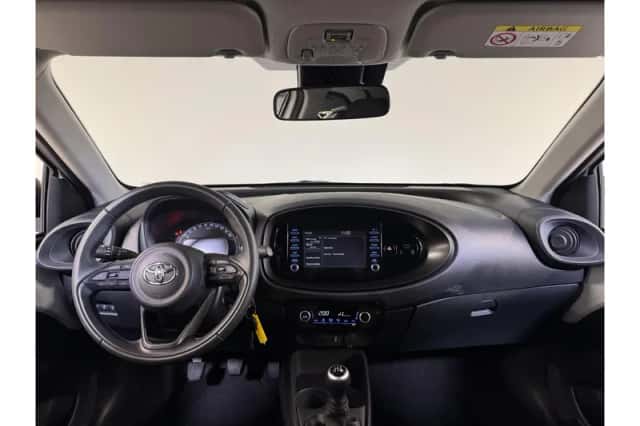 Toyota Aygo X (2023) thumbnail 2