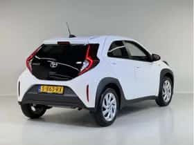 Toyota Aygo X (2023) thumbnail 3