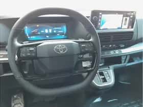 Toyota Proace (2024) thumbnail 3