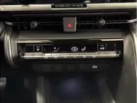 Toyota C-HR (2025) thumbnail 18