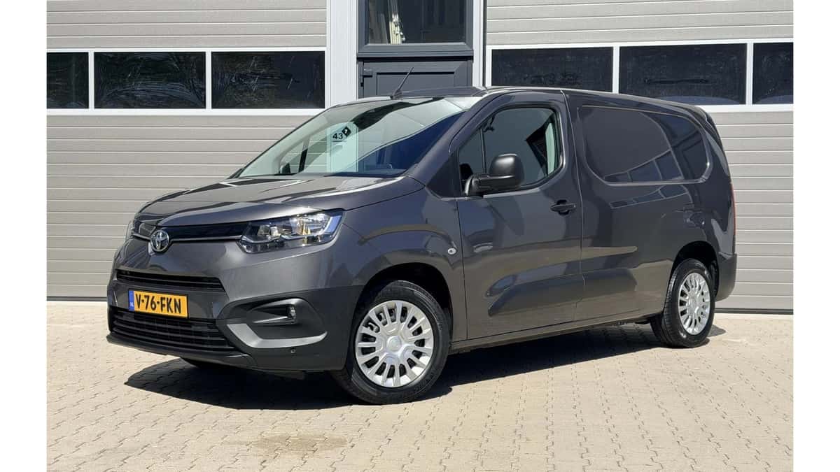 Toyota Proace (2024) — foto 1