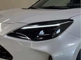 Toyota Yaris Cross (2025) thumbnail 2