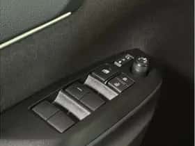 Toyota Yaris Cross (2025) thumbnail 17