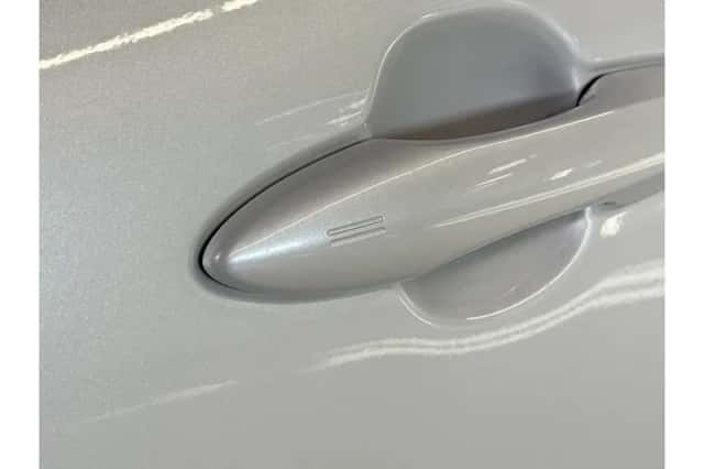 Toyota Yaris Cross (2025) thumbnail 4