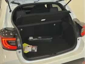 Toyota Yaris (2026) thumbnail 10