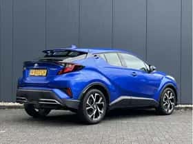 Toyota C-HR (2021) thumbnail 4