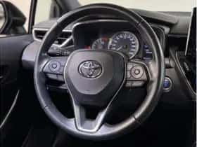 Toyota Corolla (2021) thumbnail 7
