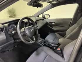 Toyota Corolla (2021) thumbnail 9