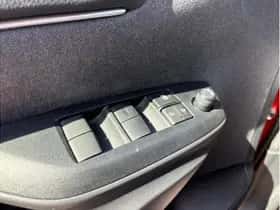 Toyota Yaris Cross (2022) thumbnail 11