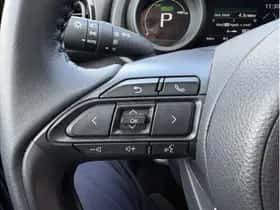 Toyota Yaris (2022) thumbnail 16