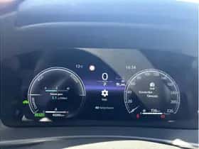 Toyota C-HR (2025) thumbnail 14