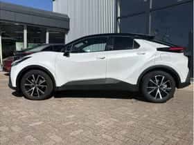 Toyota C-HR (2025) thumbnail 3