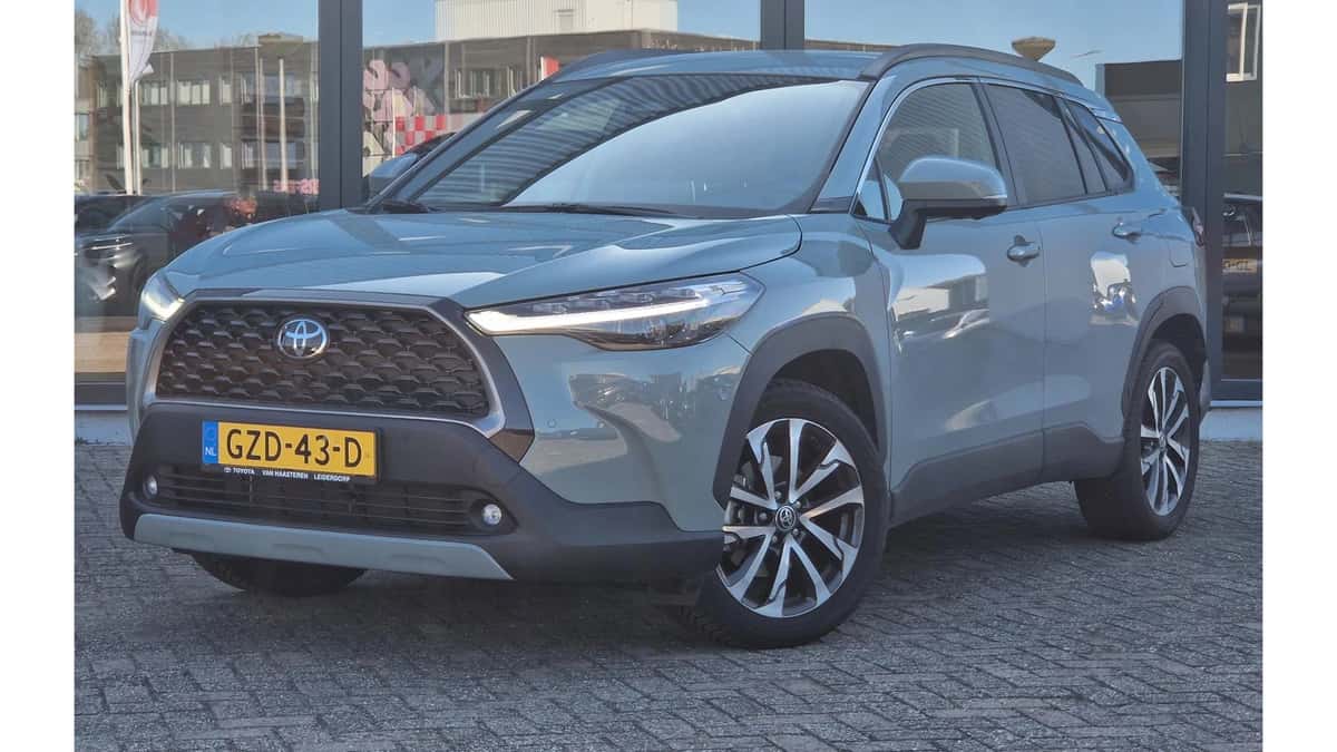 Toyota Corolla (2025) — foto 1