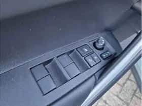 Toyota Corolla (2025) thumbnail 19