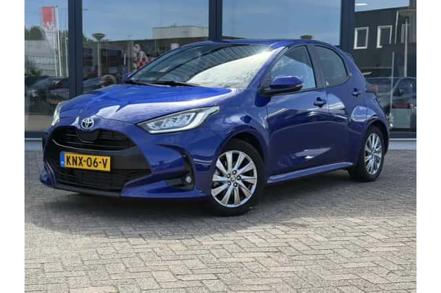Toyota Yaris (2023) thumbnail 1