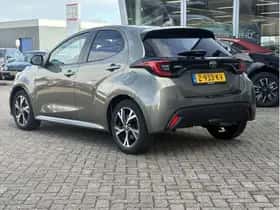 Toyota Yaris (2024) thumbnail 4