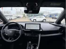 Toyota C-HR (2025) thumbnail 2