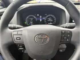 Toyota C-HR (2025) thumbnail 16