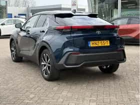Toyota C-HR (2025) thumbnail 4