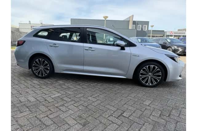 Toyota Corolla (2019) thumbnail 5