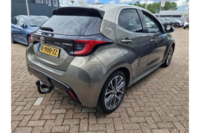 Toyota Yaris (2021) thumbnail 5