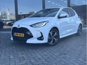 Toyota Yaris (2025) thumbnail 1